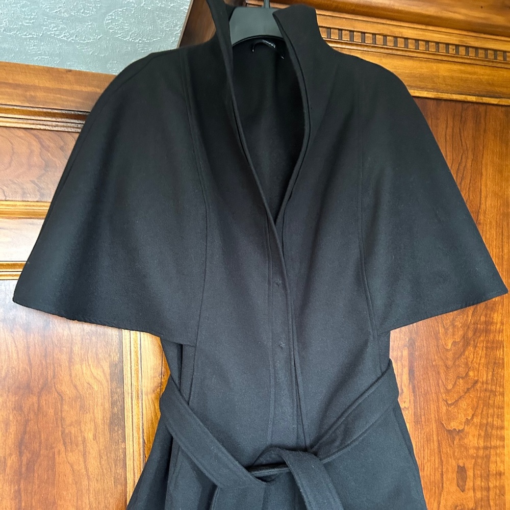 Black Tahari Coat, Size Medium, Medium Weight, Modern With Belt, Very Cute